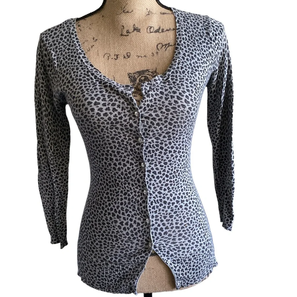 EUC Charlotte • leopard cardigan • xs - Picture 1 of 7